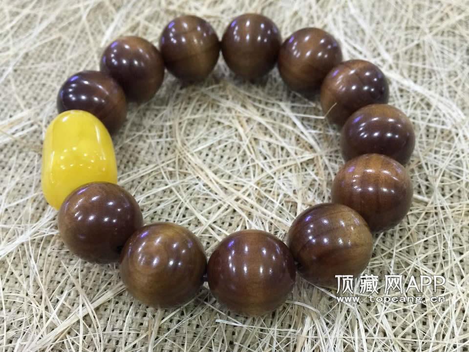 老山檀香手串盤出犀角光澤，這么簡單？！看來以前盤的白費了