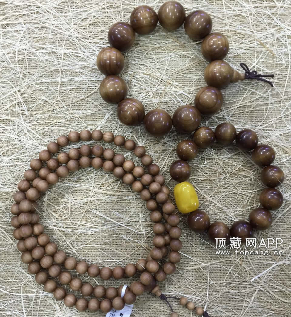 檀香手串盤(pán)玩效果_檀香手串木盤(pán)玩效果好嗎_檀香木手串怎么盤(pán)玩